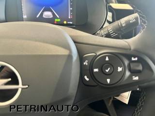 OPEL Corsa usata, con USB