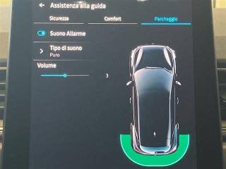 RENAULT Captur usata, con Sensori di parcheggio anteriori
