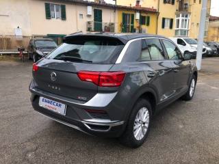 VOLKSWAGEN T-Roc usata, con Autoradio