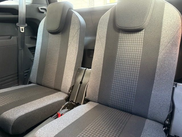 PEUGEOT 5008 usata, con Chiusura centralizzata