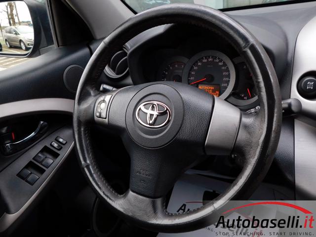 TOYOTA RAV 4 usata 37