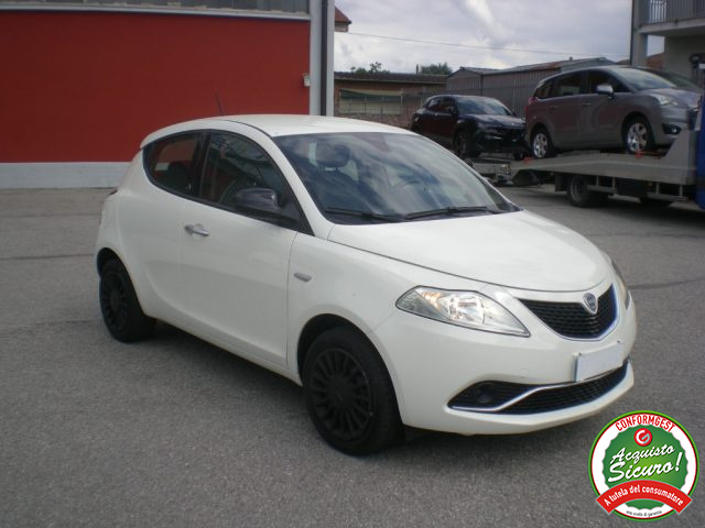 LANCIA Ypsilon usata, con ABS