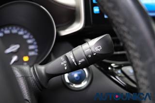 TOYOTA C-HR usata, con Volante multifunzione