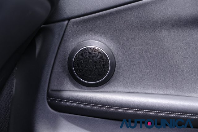 MERCEDES-BENZ C 220 usata, con Telecamera per parcheggio assistito