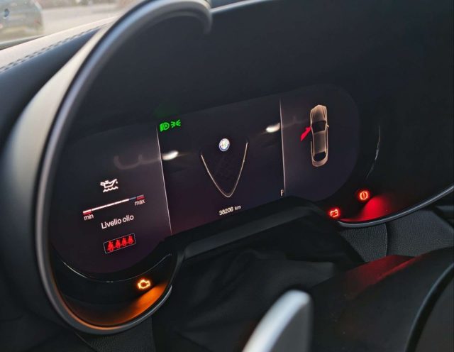 ALFA ROMEO Giulia usata, con Fari Xenon