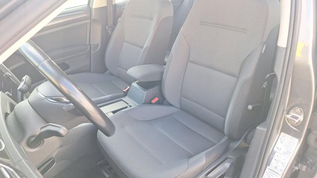 VOLKSWAGEN Golf usata, con Servosterzo
