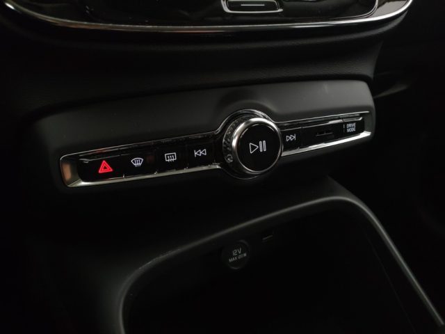 VOLVO XC40 usata, con Sistema di navigazione