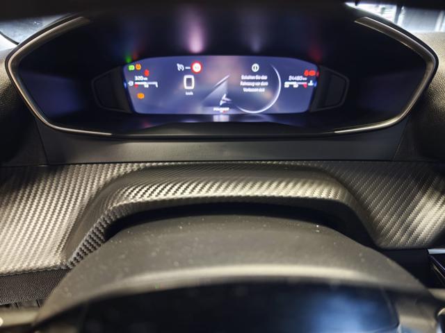 PEUGEOT 2008 usata, con Controllo automatico clima