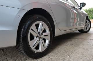 VOLKSWAGEN Golf usata 104