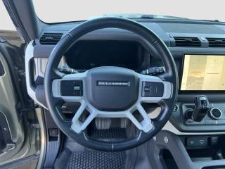 LAND ROVER Defender usata 12
