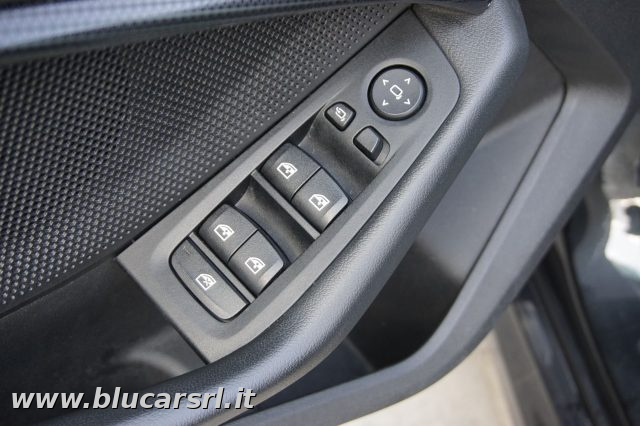 BMW 218 usata 20