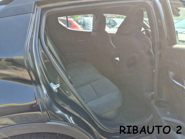 TOYOTA C-HR usata, con Cronologia tagliandi