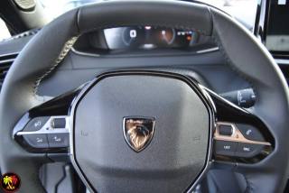 PEUGEOT 2008 usata, con Fari LED