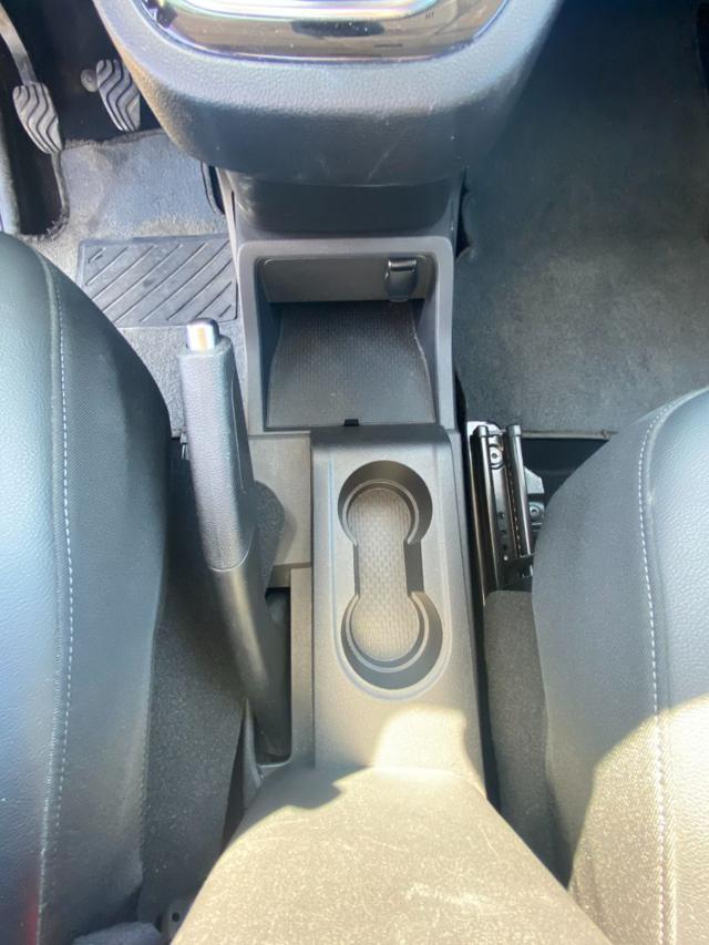 RENAULT Kangoo usata 32