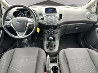 FORD Fiesta usata, con ESP