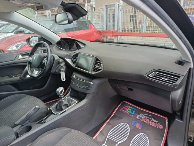 PEUGEOT 308 usata, con Cerchi in lega