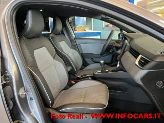 RENAULT Clio usata, con Autoradio