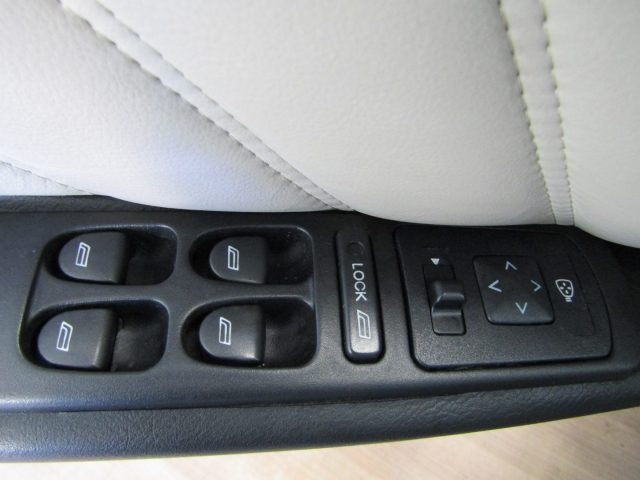 ALFA ROMEO 166 usata 17
