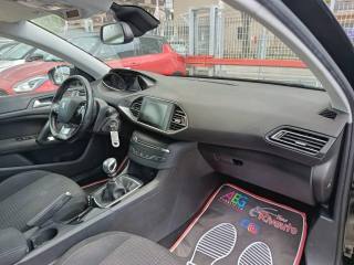 PEUGEOT 308 usata, con Cerchi in lega