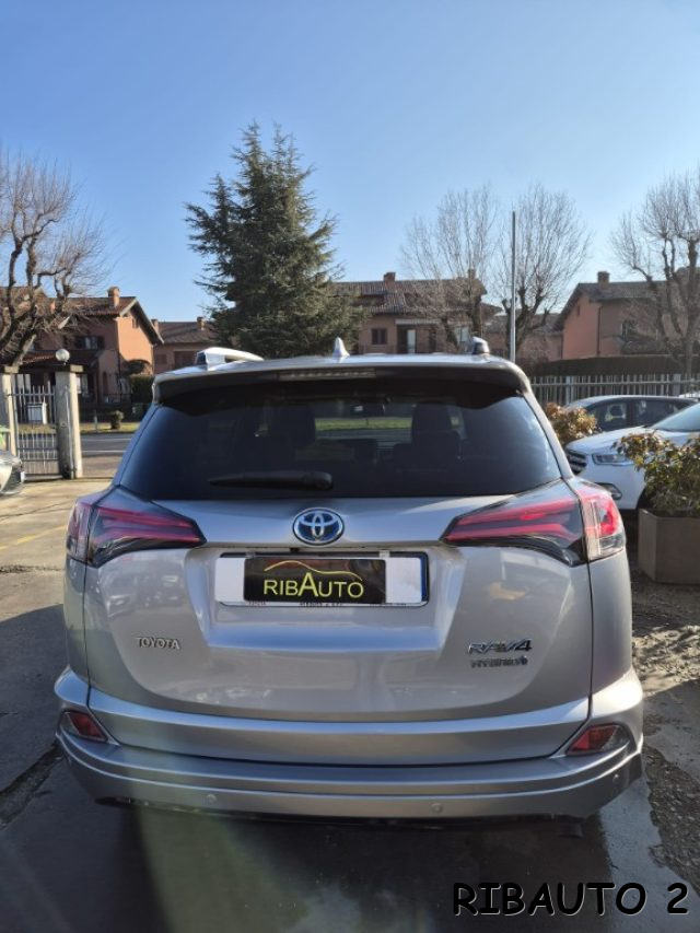 TOYOTA RAV 4 usata, con Airbag laterali