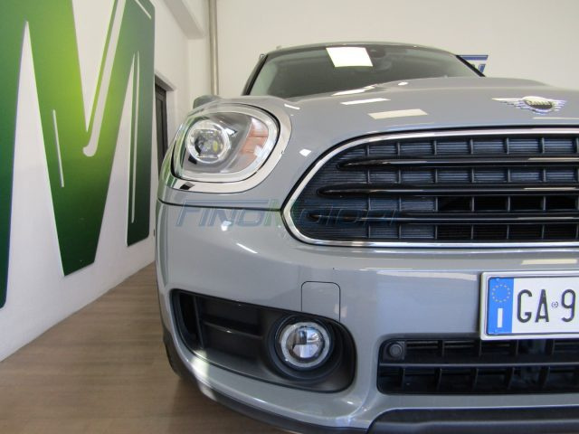 MINI Countryman usata, con Fari LED
