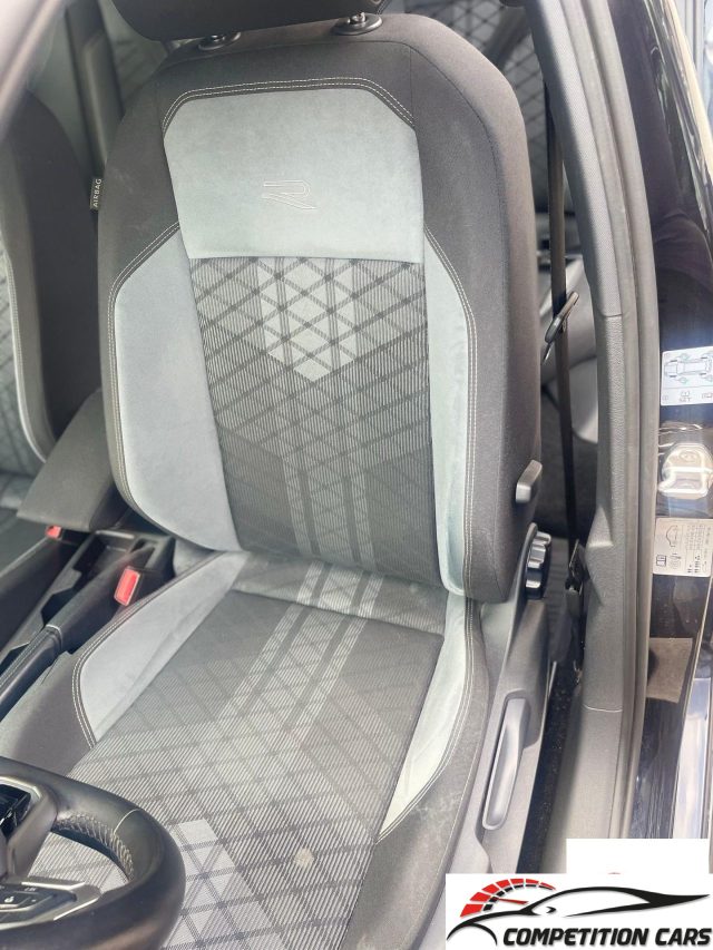 VOLKSWAGEN Polo usata, con Sedile posteriore sdoppiato