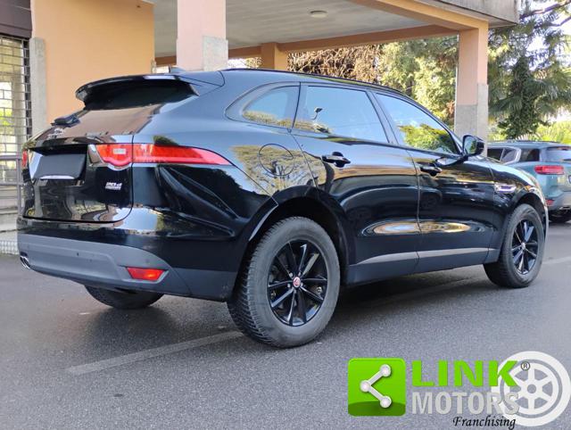 JAGUAR F-Pace usata, con Boardcomputer