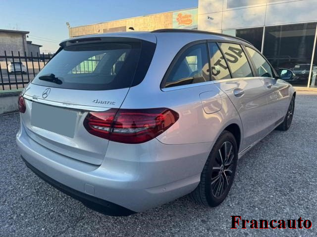 MERCEDES-BENZ C 220 usata, con Alzacristalli elettrici