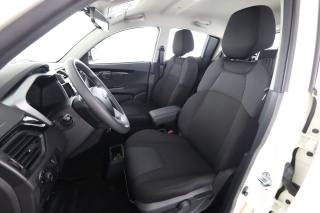 MAHINDRA KUV100 usata 2