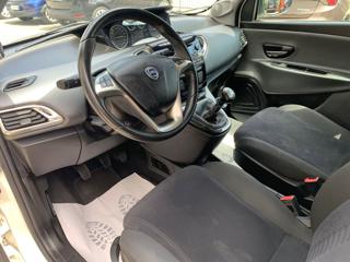 LANCIA Ypsilon usata, con Volante multifunzione