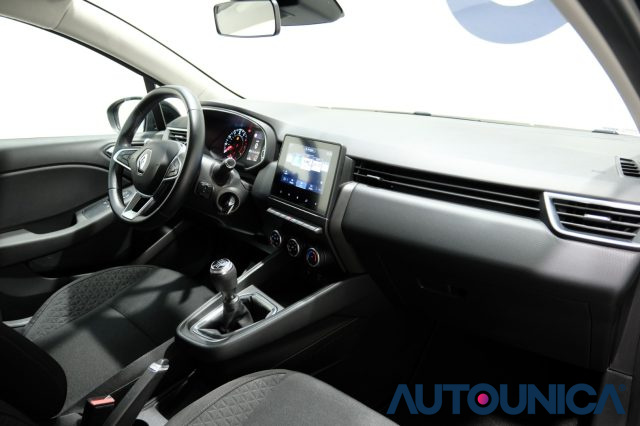 RENAULT Clio usata 49