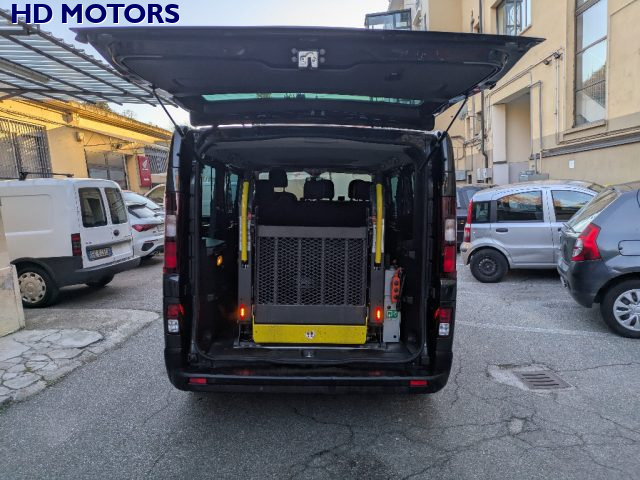 RENAULT Trafic usata, con Airbag