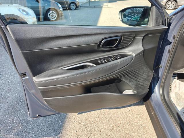 HYUNDAI Bayon usata, con Autoradio