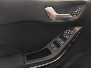 FORD Fiesta usata, con ESP