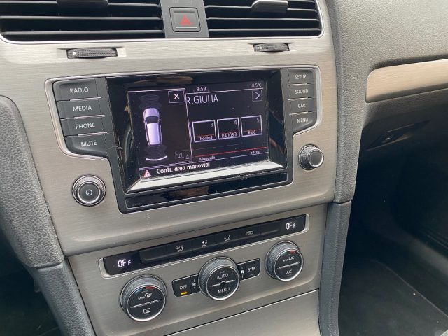 VOLKSWAGEN Golf usata, con Controllo automatico clima
