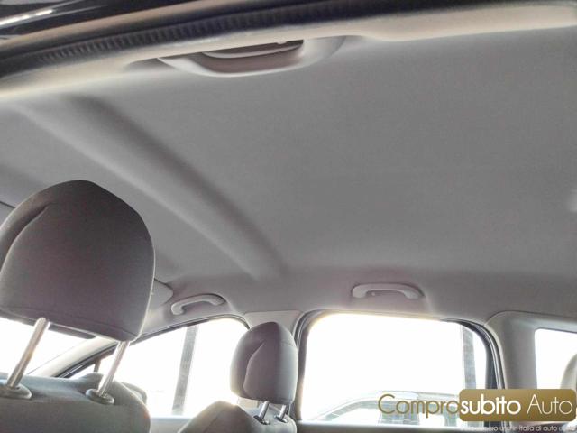 PEUGEOT 3008 usata, con Airbag testa