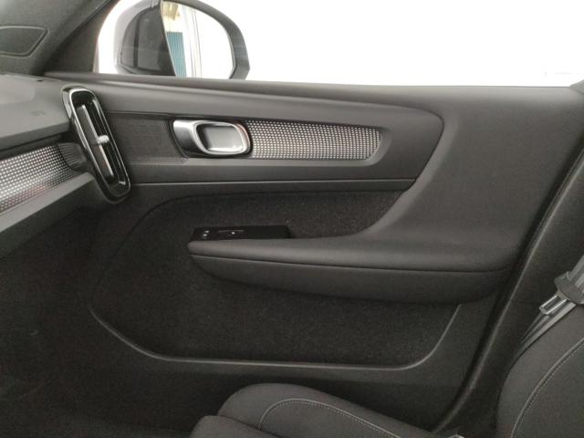 VOLVO XC40 usata, con Fari LED