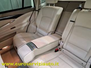 BMW 530 usata, con Telecamera per parcheggio assistito