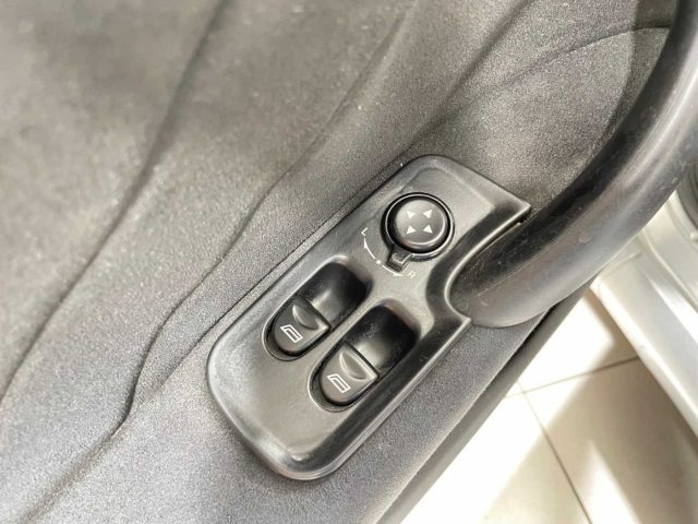 ALFA ROMEO GT usata 23