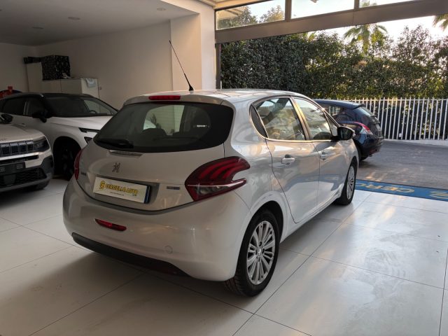PEUGEOT 208 usata, con Climatizzatore
