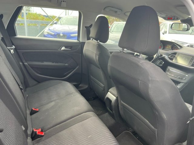PEUGEOT 308 usata, con Cerchi in lega