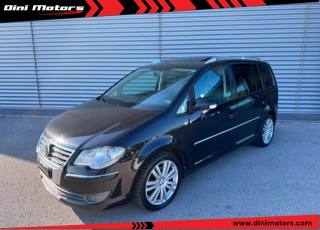 VOLKSWAGEN Touran 2.0 TDI DPF Highline 7 posti TETTO ok neopatentati