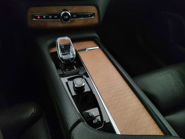 VOLVO XC90 usata, con Sistema di navigazione
