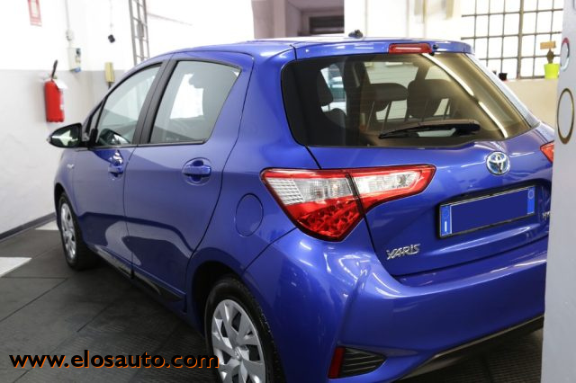 TOYOTA Yaris usata, con Alzacristalli elettrici