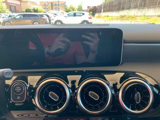 MERCEDES-BENZ A 200 usata, con Specchietti laterali elettrici