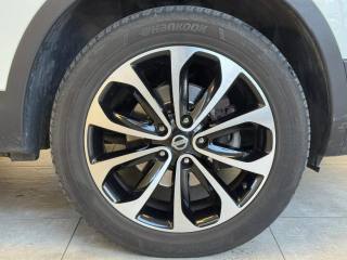 NISSAN Qashqai usata, con Boardcomputer