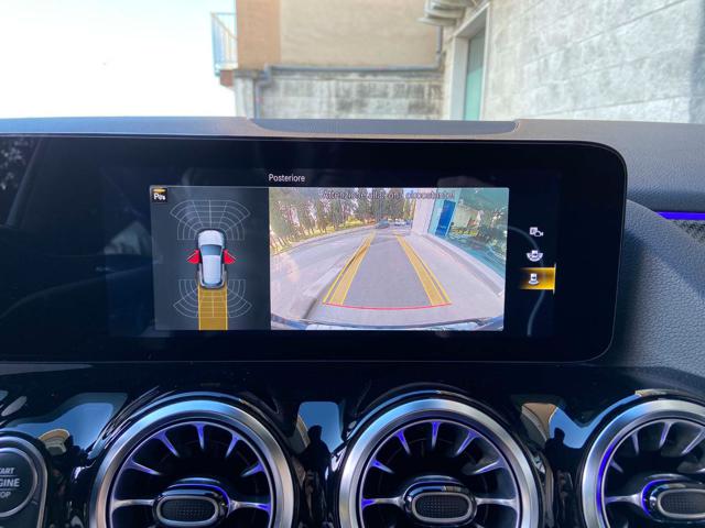 MERCEDES-BENZ GLA 220 usata, con Sensori di parcheggio anteriori