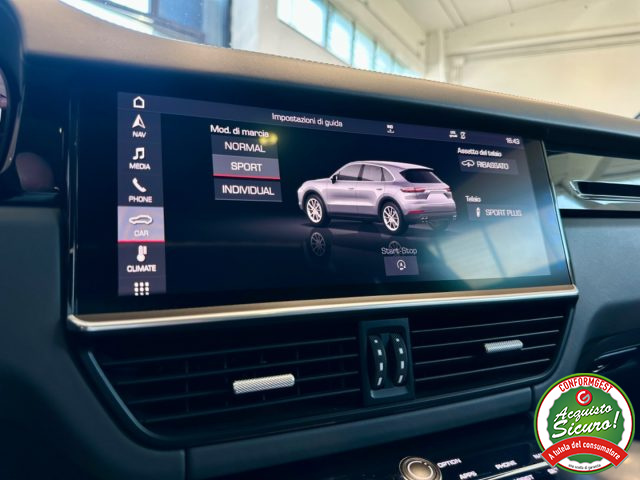 PORSCHE Cayenne usata, con Park Distance Control