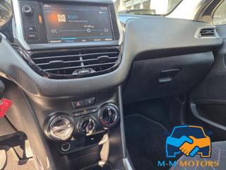 PEUGEOT 2008 usata, con Cruise Control