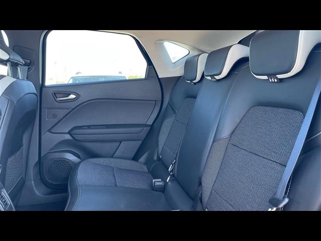 RENAULT Captur usata, con Cruise Control
